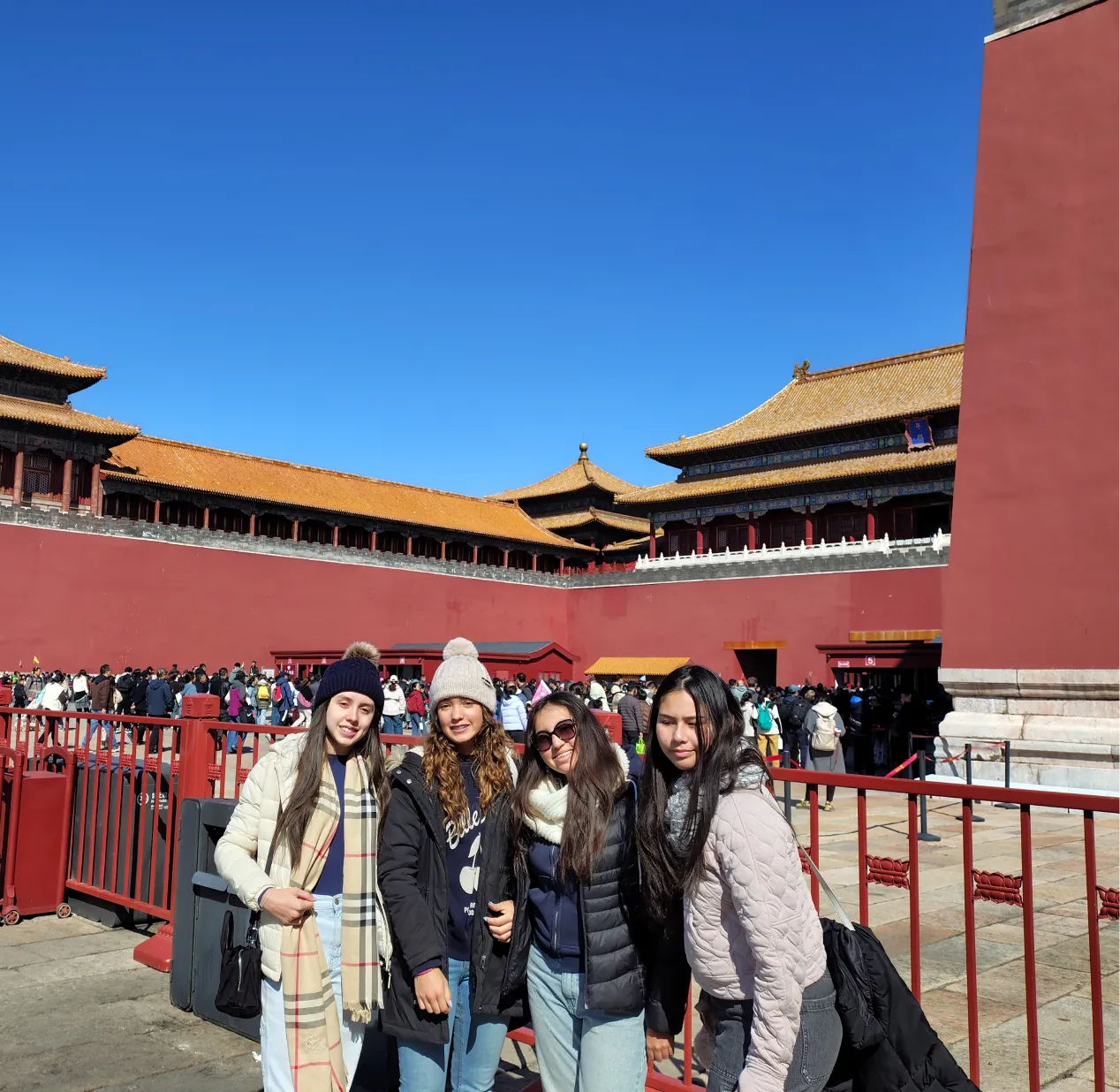 Membresías y Acreditaciones English School